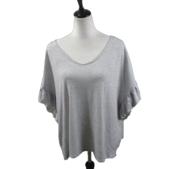 a.n.a Light Gray Wide Flutter Short Sleeve V-Neck Top Size XL - Picture 1 of 5